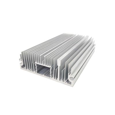Corrosión anti sacada de 6063 perfiles de aluminio de la protuberancia para el LED