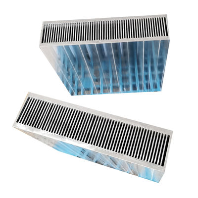Forma práctica del rectángulo del disipador de calor de aluminio multiusos de la hoja