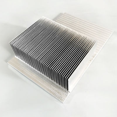 Disipador de calor a prueba de herrumbre industrial del laser, protuberancia de aluminio de anodización del disipador de calor