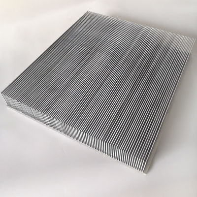 Corrosión anti de soldadura de la forma flexible electrónica consolidada del disipador de calor