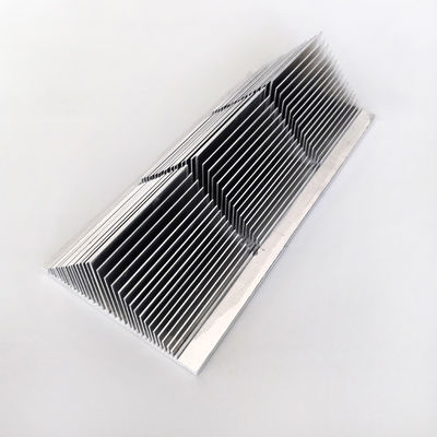 Disipador de calor electrónico de epoxy del triángulo con el pegamento termal llenado