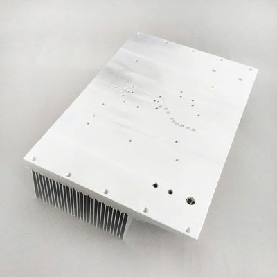 El rectángulo electrónico enlazado del disipador de calor de la aleta forma el material de aluminio