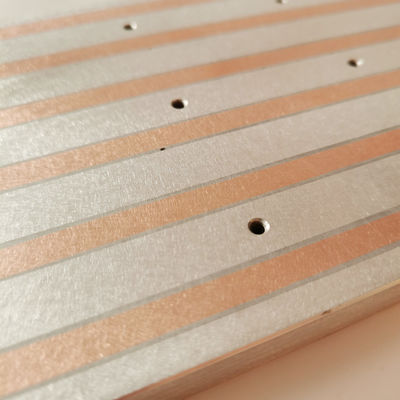 Disipador de calor enfriado por líquido de pintura a prueba de herrumbre, enfriamiento frío estable de la electrónica de la placa
