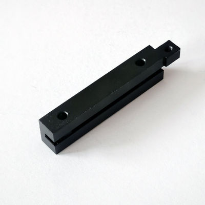 CNC trabajado a máquina antioxidante que muele multiusos anodizada negro de las piezas