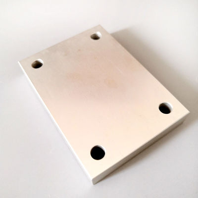 Corrosión anti de acero inoxidable de las piezas del CNC que muele multiusos