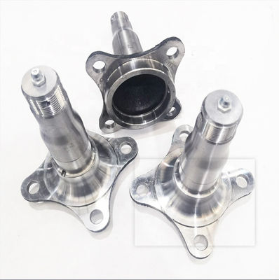 Remolque antioxidante de acero Axle Spindle, precisión de carbono de la ráfaga de la arena alta que forja piezas